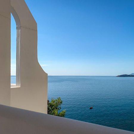 Muses Seaside Villas Parálion Ástros 외부 사진